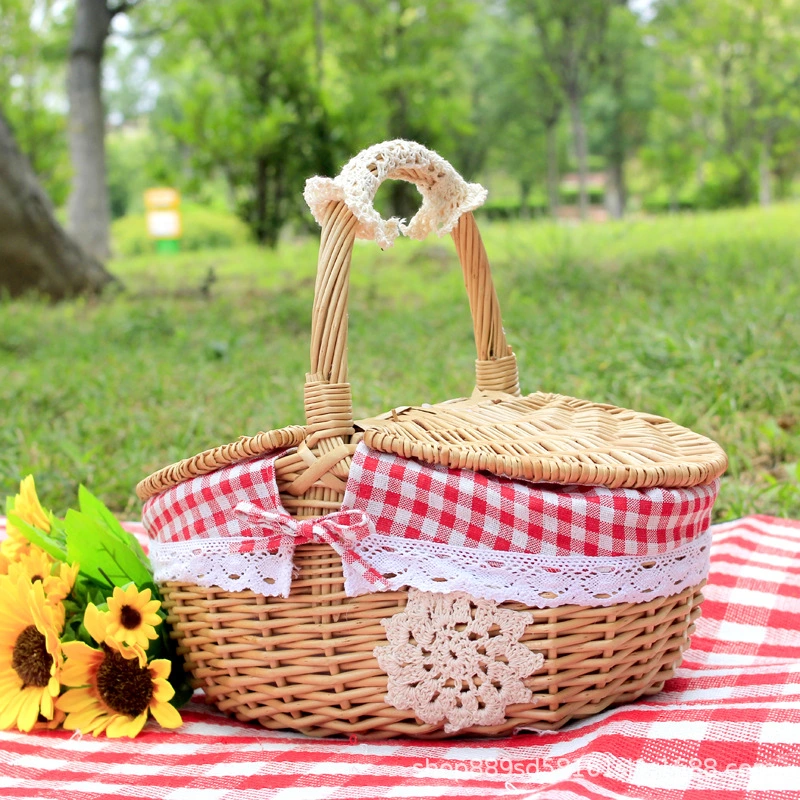 Customized Color Insulated Wicker Picnic Basket with a Foldable Wood Lid